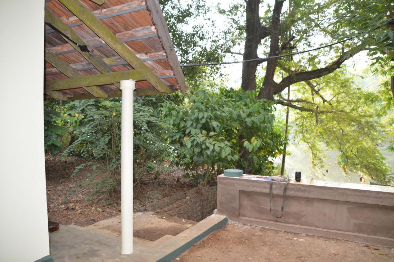 The Mana-Heritage stay - Chengazhimattam Mana Kottayam Luaran gambar