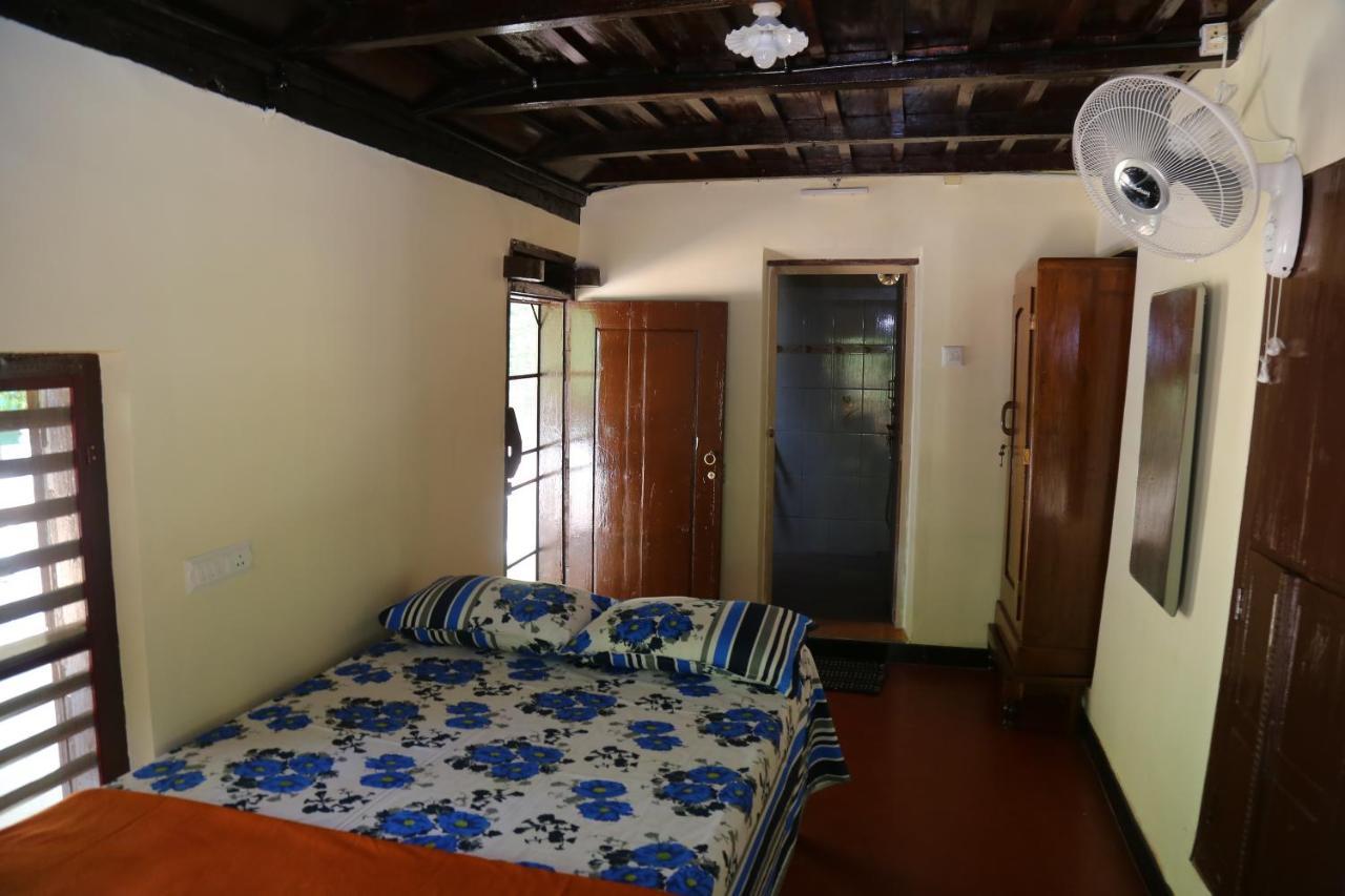 The Mana-Heritage stay - Chengazhimattam Mana Kottayam Luaran gambar