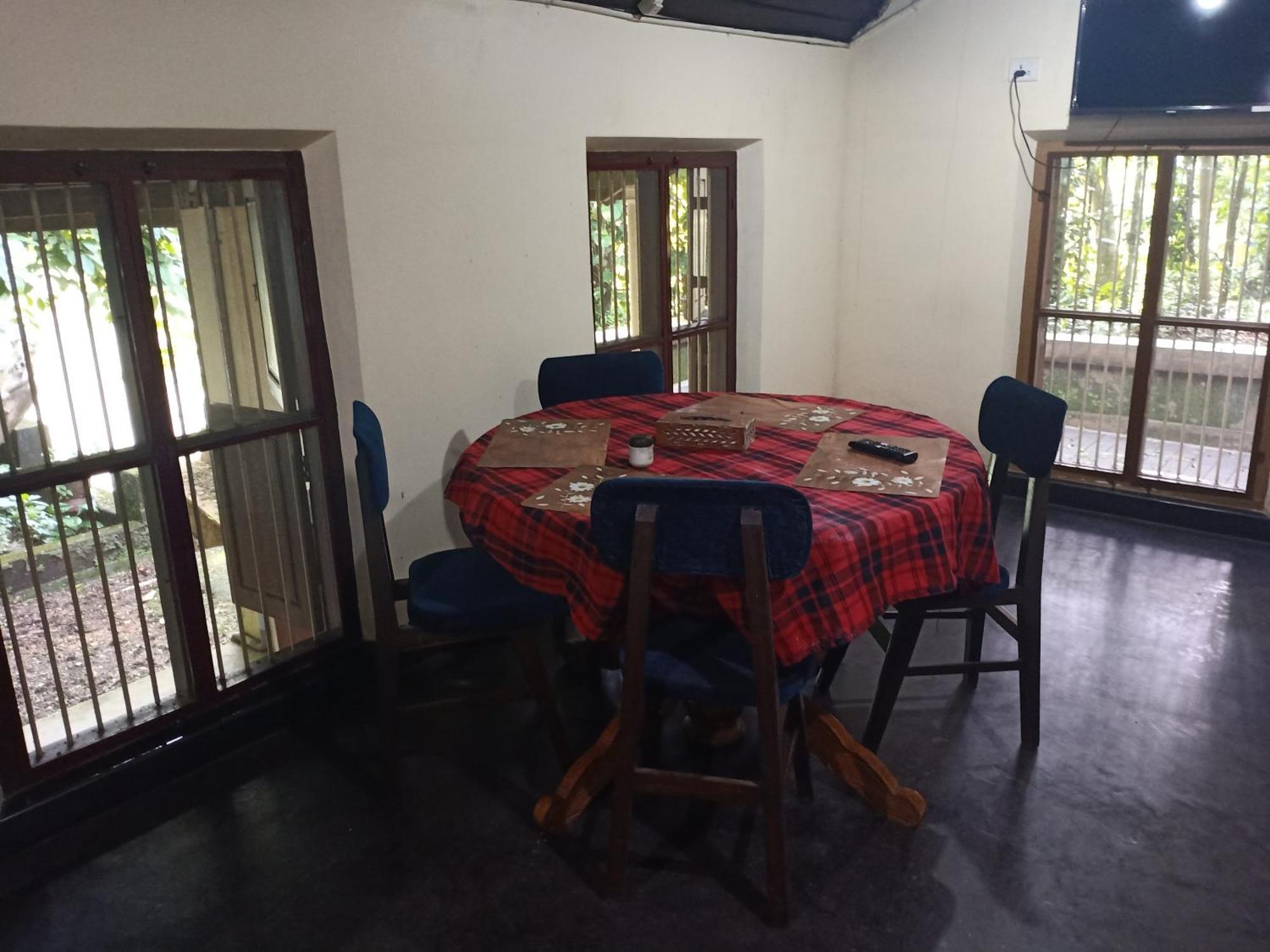 The Mana-Heritage stay - Chengazhimattam Mana Kottayam Luaran gambar