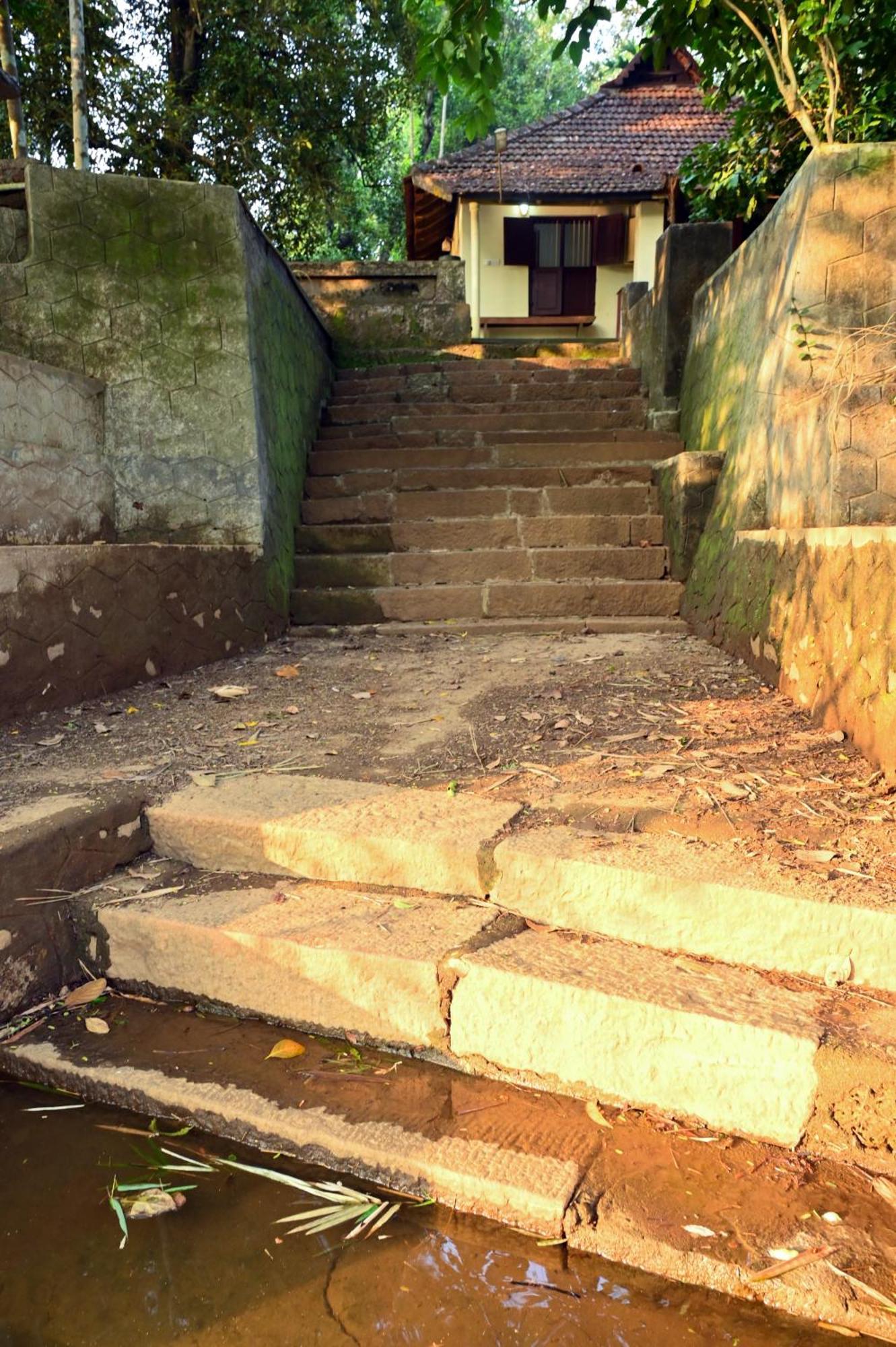 The Mana-Heritage stay - Chengazhimattam Mana Kottayam Luaran gambar